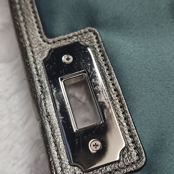 Womens Coach Gold Metallic Clutch Purse Wristlet - Picture 7 of 8